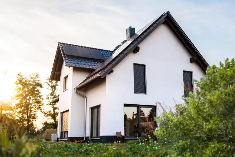 Weißes, freistehendes Einfamilienhaus in Essen