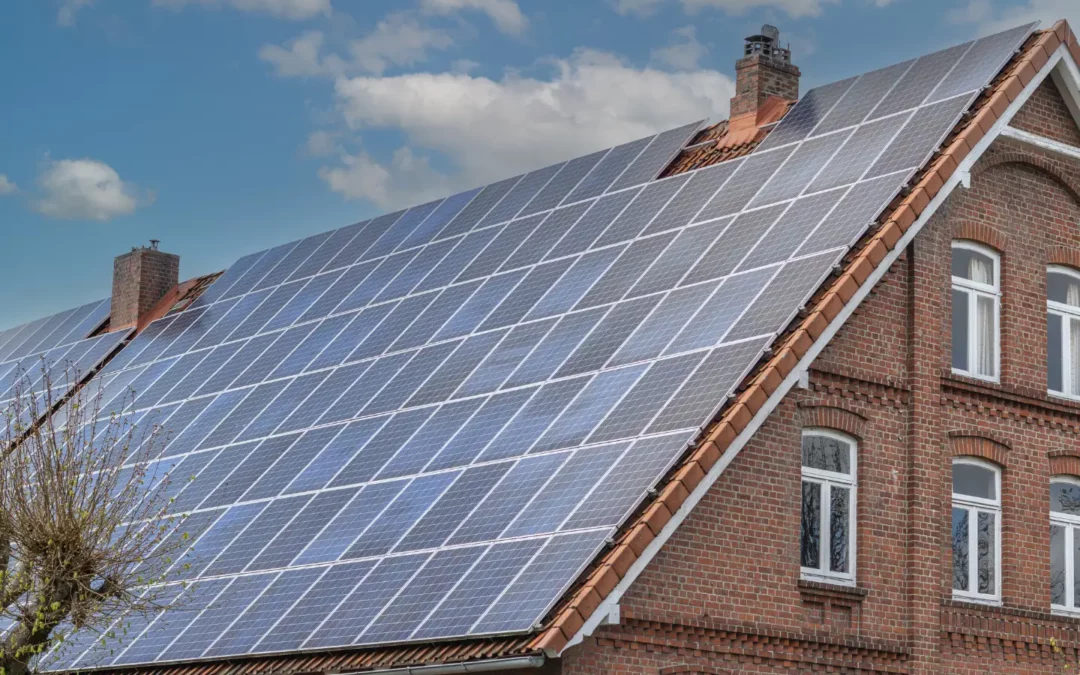 Photovoltaik beim Altbau – effizient sanieren