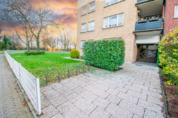 Hauseingang - Attraktive 3-Zimmer Wohnung in ruhiger Lage von Rheinkamp