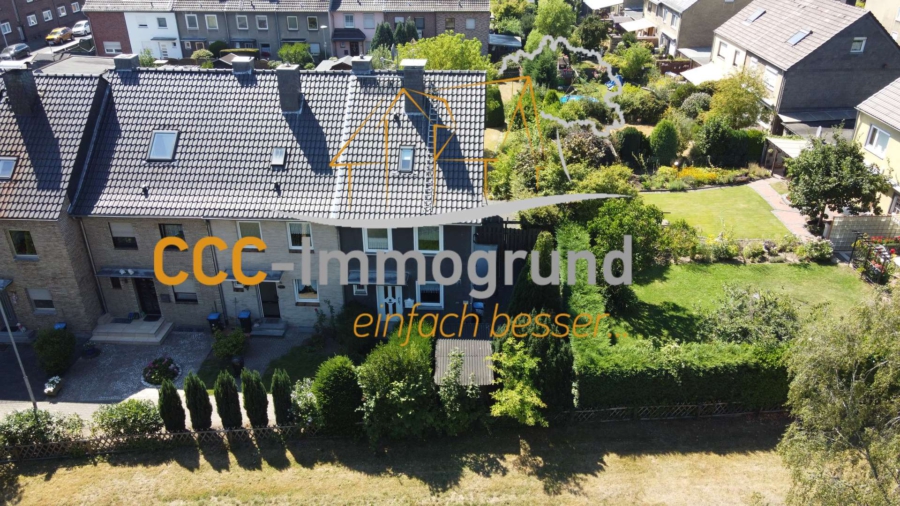 Charmantes Reihenendhaus mit großem Grundstück in beliebter West-Lage, 47506 Neukirchen-Vluyn, Reihenendhaus