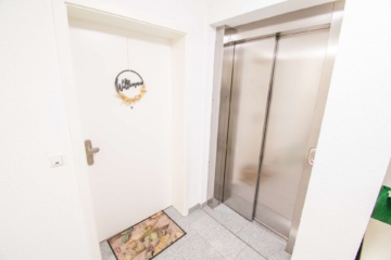 3 - Ihr neues Zuhause: Neuwertige, barrierearme Penthouse-Wohnung mit Aufzug und Energieklasse A+