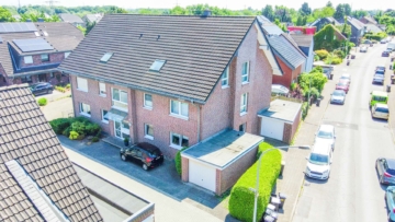 Hausansicht - Moderne Eigentumswohnung in gepflegtem Gebäude und in attraktiver Lage am Erholungsgebiet Schwafheim