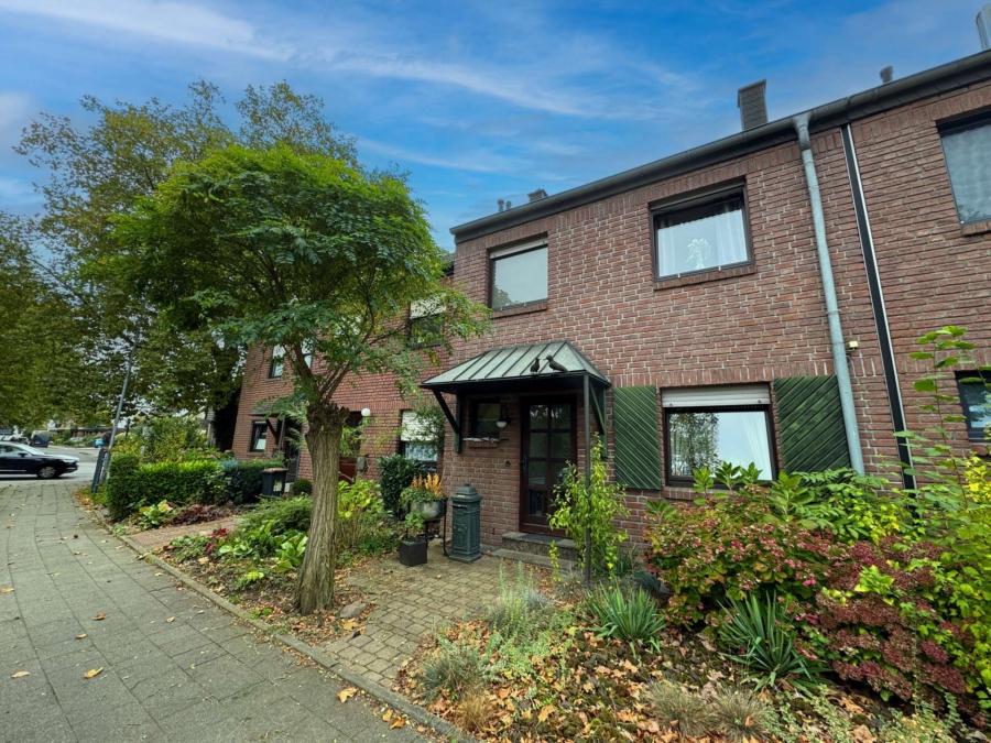 Traum vom Haus wahr werden lassen: Familiengerechtes Wohnen im gepflegten Reihenhaus mit Garten, 47506 Neukirchen-Vluyn, Reihenmittelhaus