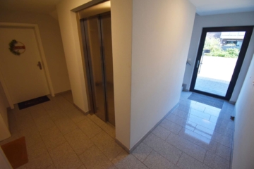 2 - Energieklasse A+ und barrierearm: Stilvolle, neuwertige Erdgeschosswohnung mit 3 Zimmern