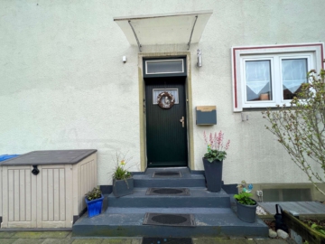 5 - Gemütliches Reihenhaus in traumhafter, grüner Lage unmittelbar am Rhein