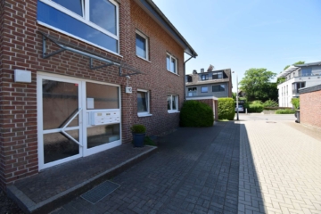 Eingangsbereich - Moderne Eigentumswohnung in gepflegtem Gebäude und in attraktiver Lage am Erholungsgebiet Schwafheim