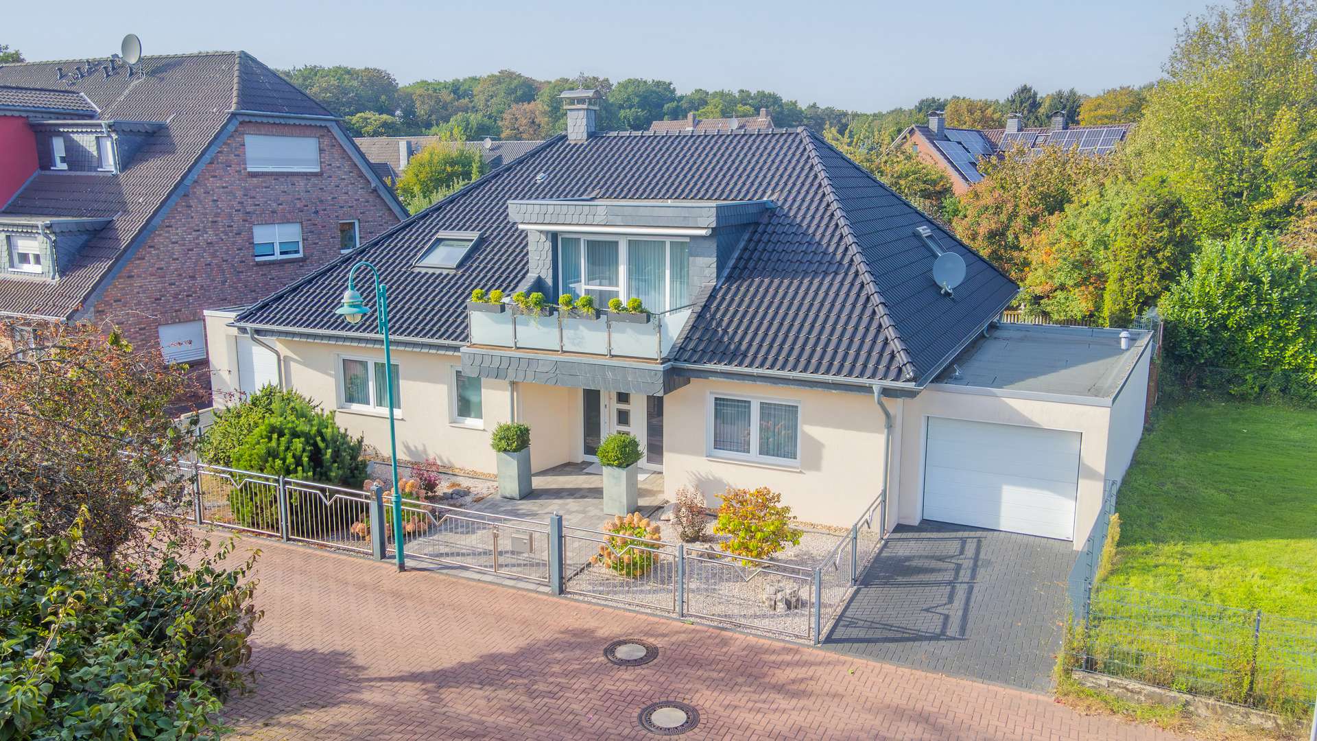 Real Estate Title Image Background