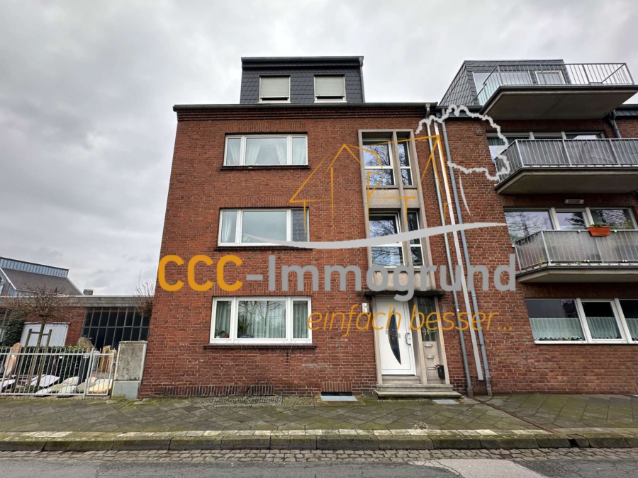 In Toplage von Moers-Mitte: Vermietetes Mehrfamilienhaus mit großem Potenzial, 47441 Moers, Mehrfamilienhaus