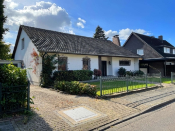 Bild (2) - Zur Miete: Renoviertes Einfamilienhaus mit Traumgarten im Zentrum Vluyns