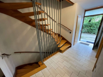 4 - Hier werden Wohnträume wahr: Familiengerechtes Reihenhaus mit viel Potenzial in Bestlage Neukirchens