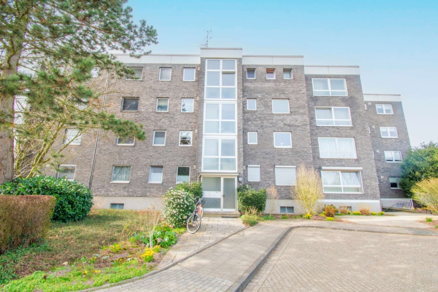 Barrierearme stilvolle, neu renovierte Wohnung mit 2 Zimmern und neuem Fahrstuhl in renommierter Lag, 47239 Duisburg-Rumeln, Etagenwohnung