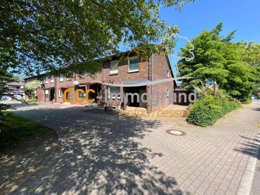 Reihenendhaus mit tollem Grundstück und 2 Garagen in gewachsener Lage, 47506 Neukirchen-Vluyn, Reihenendhaus
