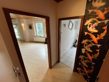 Bild (6) - Maisonette-Wohnung mit pflegeleichtem Garten & Erdwärme-Heizung – direkt an der Natur
