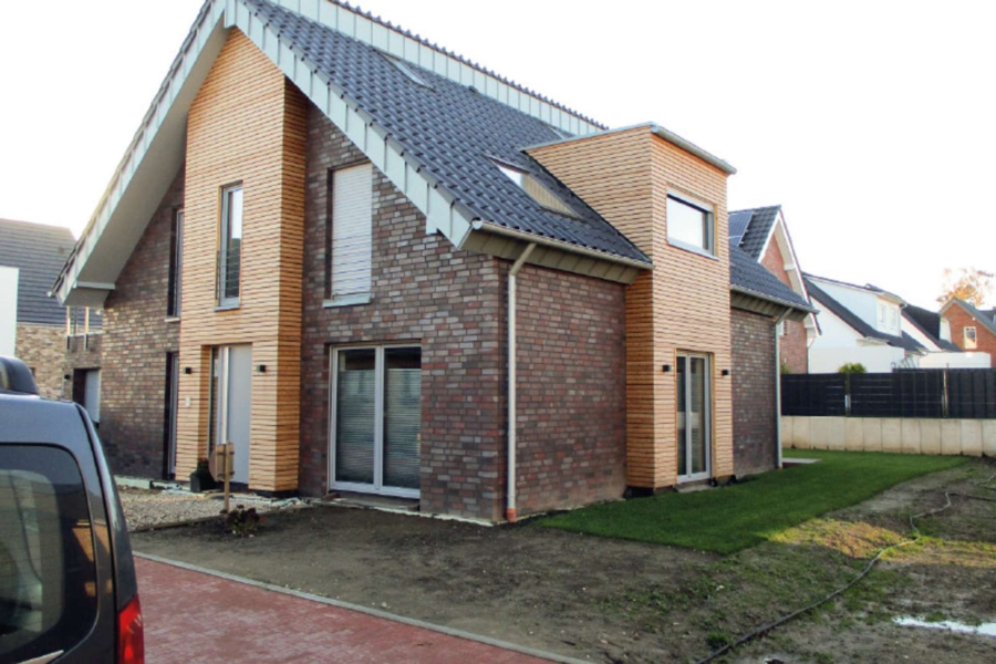 Ihr neues Zuhause auf einem der letzten Grundstücke + Wunschhaus im Neubaugebiet „Am Weißen Stein“, 47178 Duisburg, Einfamilienhaus