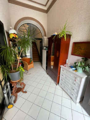 3 - Historisches Reihenhaus mit Einliegerwohnung in zentraler Lage von Mönchengladbach