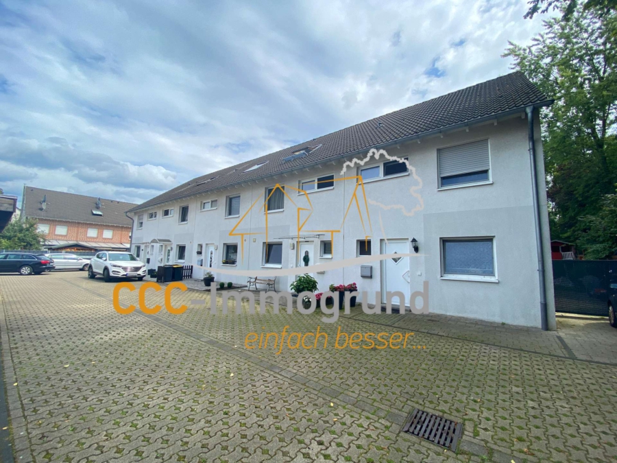 Neuwertiges Reihenhaus in ruhiger Lage von Alt-Homberg, 47198 Duisburg, Reihenmittelhaus