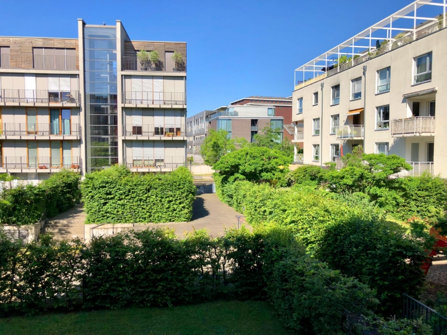 Wohnen auf höchstem Niveau: Luxuriöse und barrierefreie Eigentumswohnung in absoluter Toplage des Duisburger Innenhafens, 47051 Duisburg, Etagenwohnung