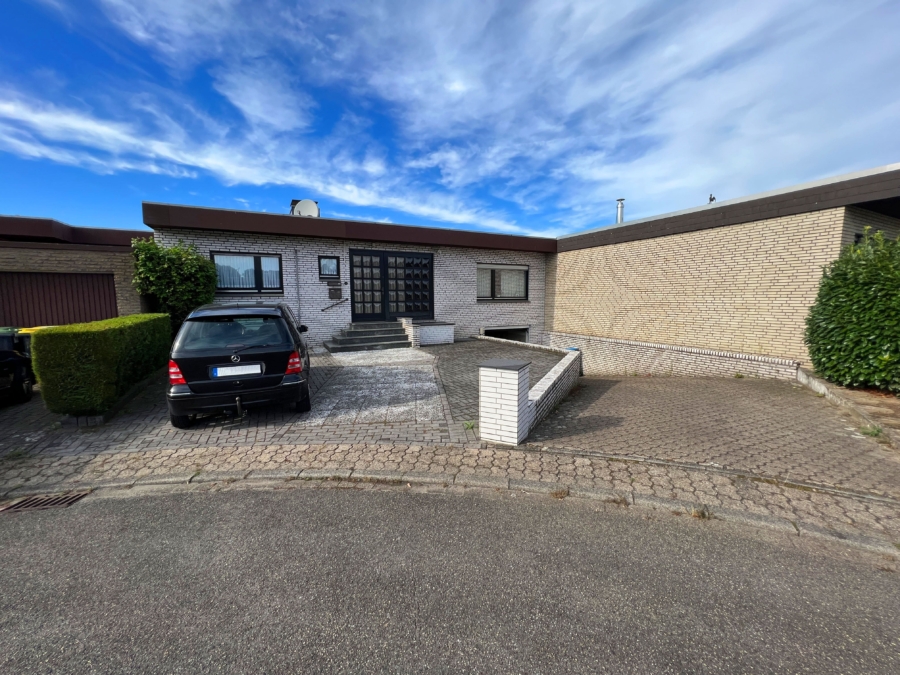 Barrierearmer & gepflegter Bungalow in ruhiger Sackgassen-Lage, 47475 Kamp-Lintfort, Bungalow