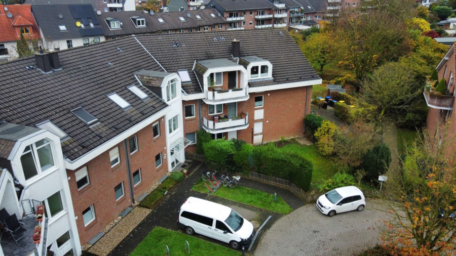 Attraktive Eigentumswohnung in zentraler und ruhiger Lage von Vluyn, 47506 Neukirchen-Vluyn, Dachgeschosswohnung