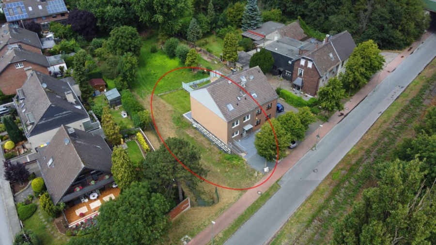 Exklusives Baugrundstück für großzügiges EFH oder Mehrgenerationen-Haus direkt am Naturschutzgebiet, 47228 Duisburg, Wohngrundstück