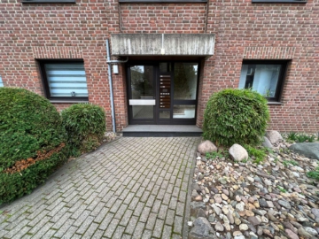 2 - Einziehen und wohlfühlen: Hochwertig ausgestattete Eigentumswohnung in zentraler Lage