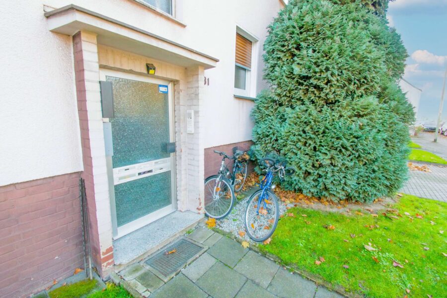 Helle 3 Zimmer-DG-Wohnung mit attraktivem Schnitt am beliebten Mattlerbusch, 47167 Röttgersbach, Dachgeschosswohnung